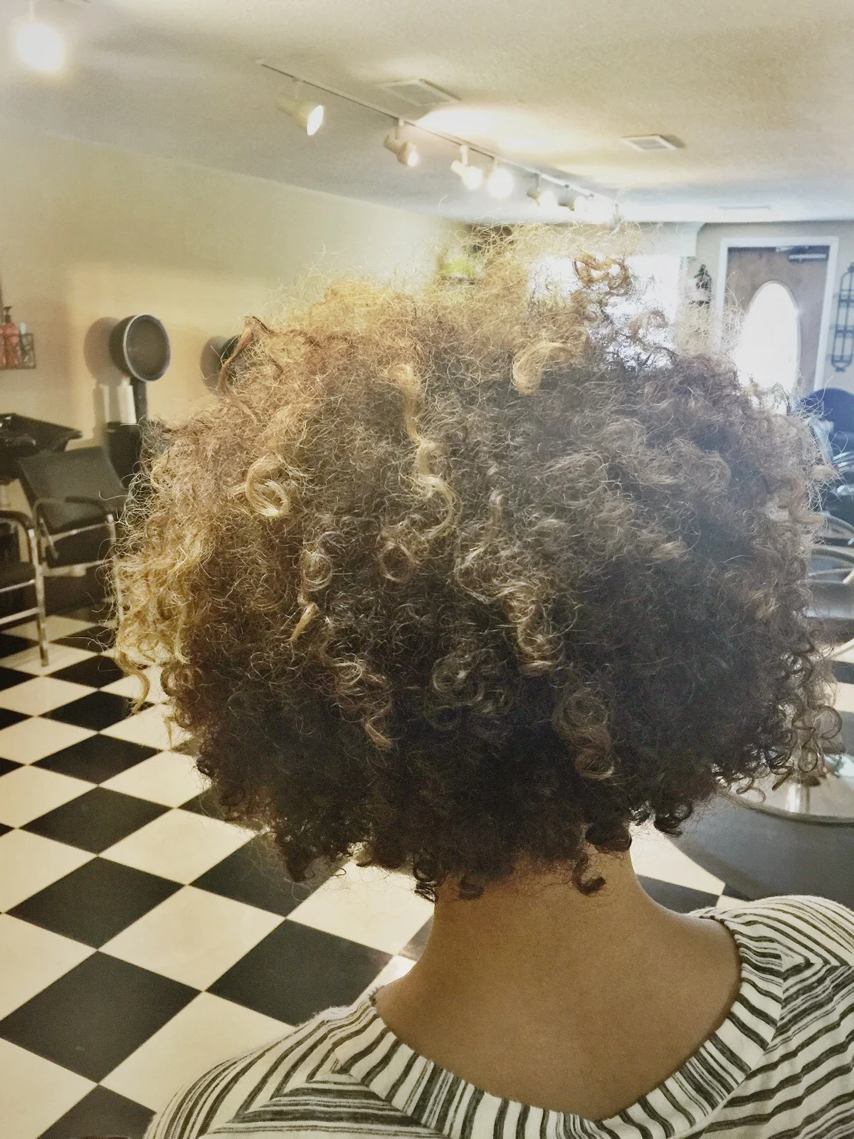 Image of hair prior to using the Devacurl SuperCream Coconut Curl Styler from the Curl Connoisseur Blog