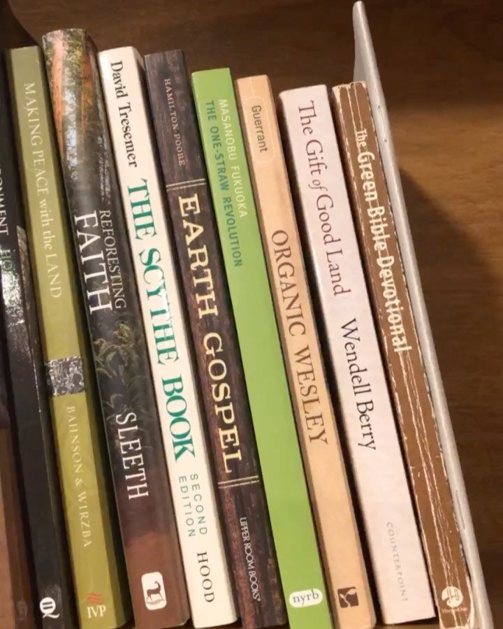 Love this #spiritualecology collection. What other good ones do you guys recommend?
#wendellberry #foodnotlawns #permaculture #permaculturedesign #faithandearth #creationcare
Ps how bout this new @deltaspirit album right? Exactly what we needed in