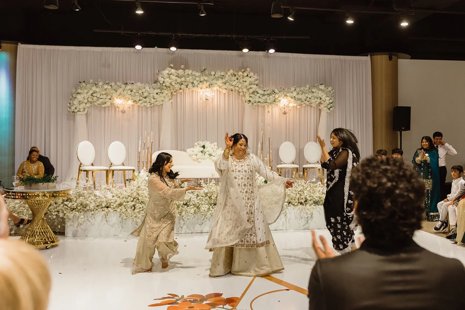 st-paul-wedding-dance8.jpg