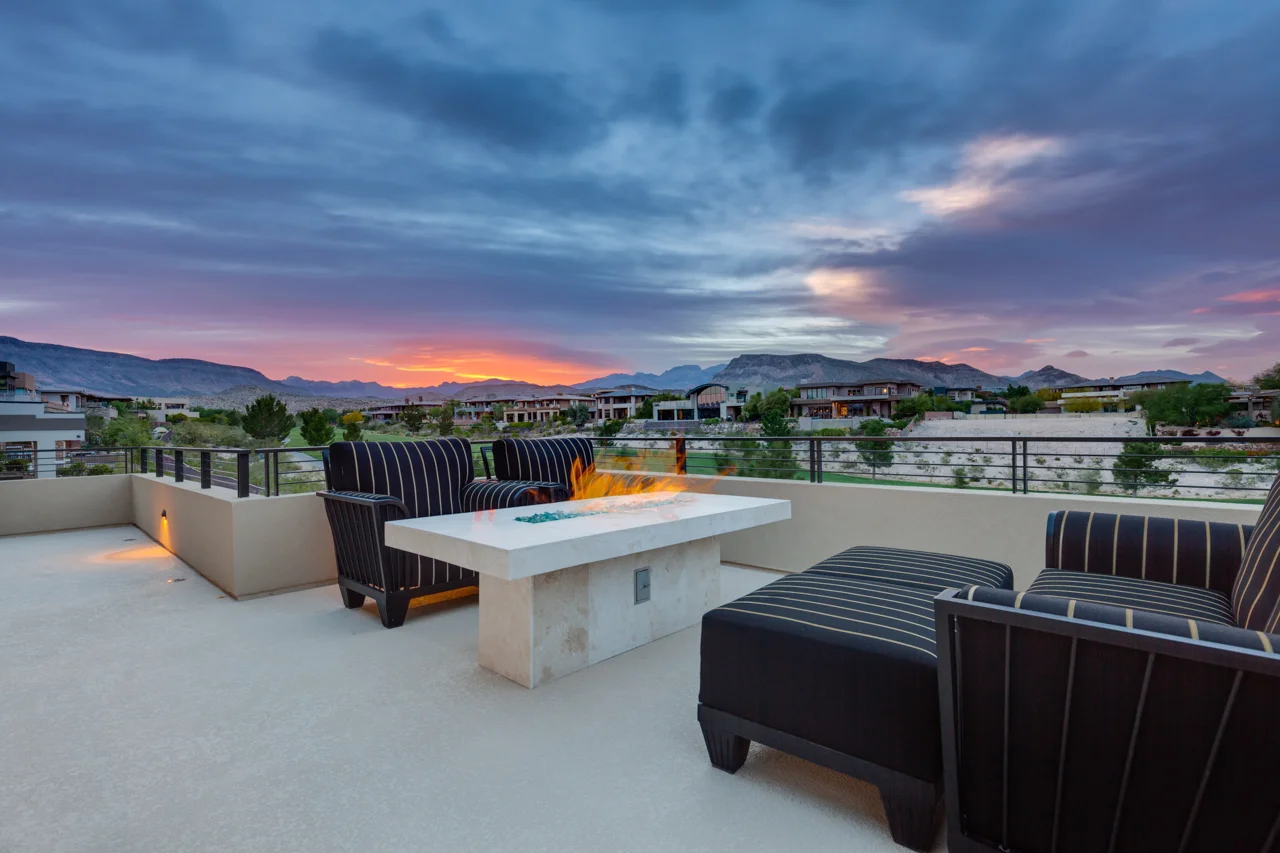 ForMLS-62 Meadowhawk Ln Exterior -17.jpg