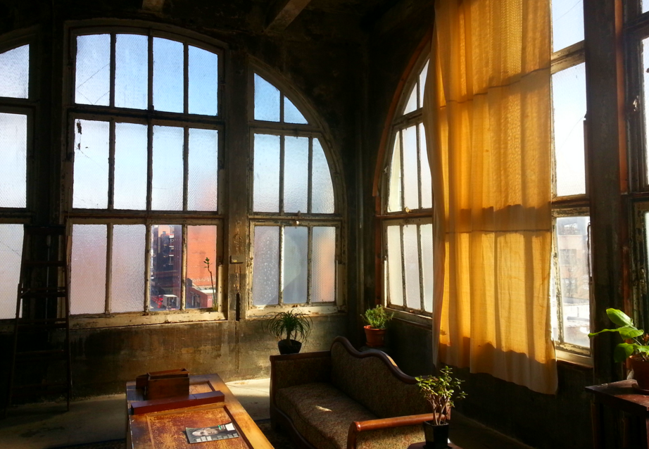 NATURAL LIGHT