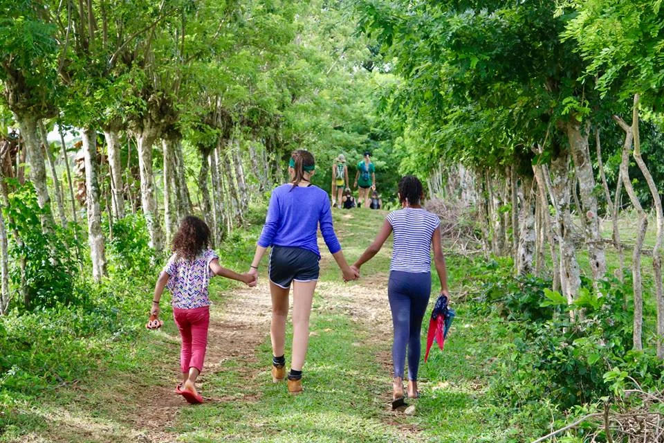 How To Conquer FOMO &amp; Live in The Moment 