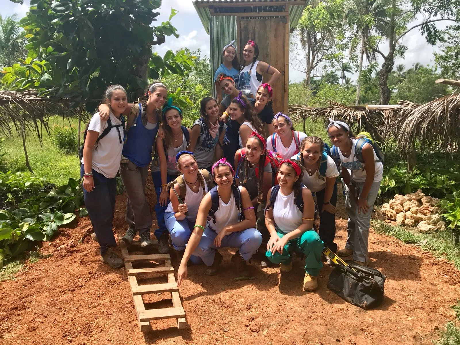 7 Hacks to Volunteering Abroad for (almost) Free