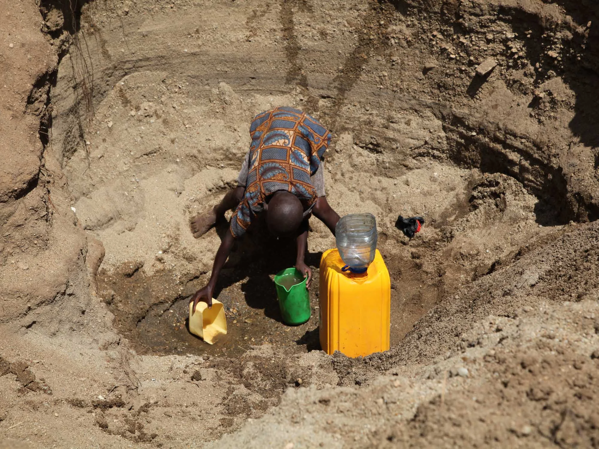 digging-for-water-min.jpg