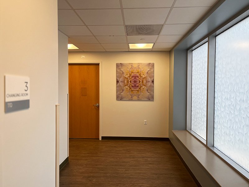 Hall1.jpg