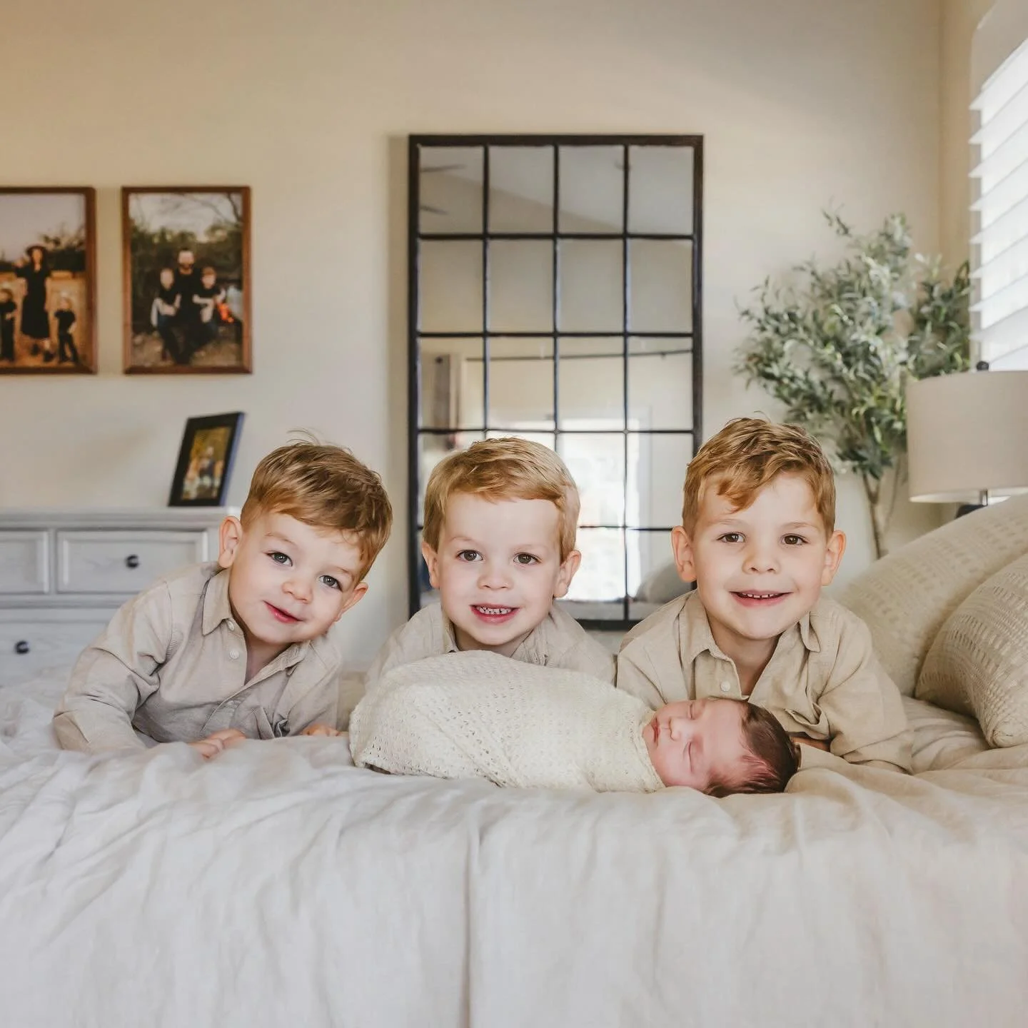 4 sweet brothers 💙💚💙💚 

Lots of adventure (and laundry) in the future! 

Scroll for the cutest lil foot

#phoenixnewbornphotographer #scottsdalenewbornphotographer #aznewbornphotography