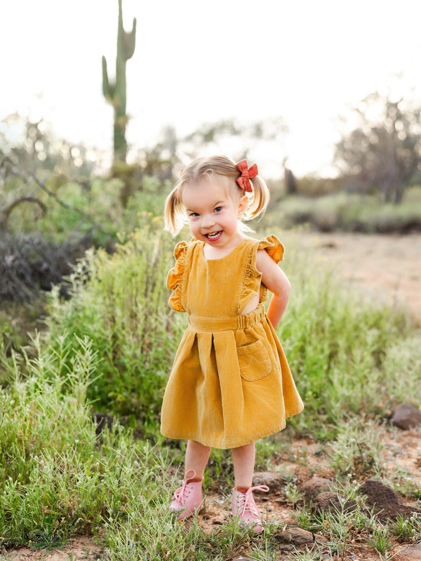 This sweet girl is such a joy 🩷 Loved this session with her wonderful family 😊

#scottsdalefamilyphotographer #phoenixfamilyphotographer #azfamilyphotographer