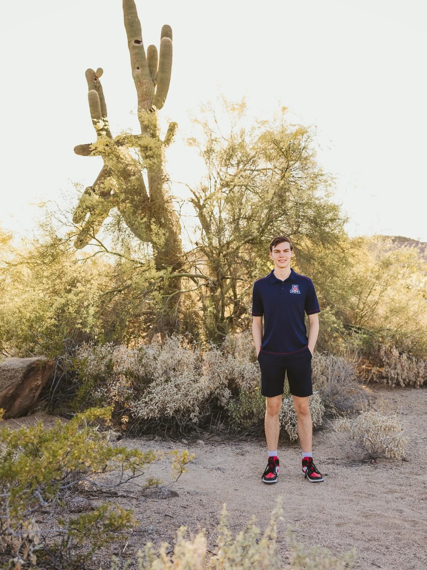 David, Class of 2026 🎓🎉

#seniorpictures #classof2026 #phoenixseniorphotographer #scottsdaleseniorportraits #napcpseniors