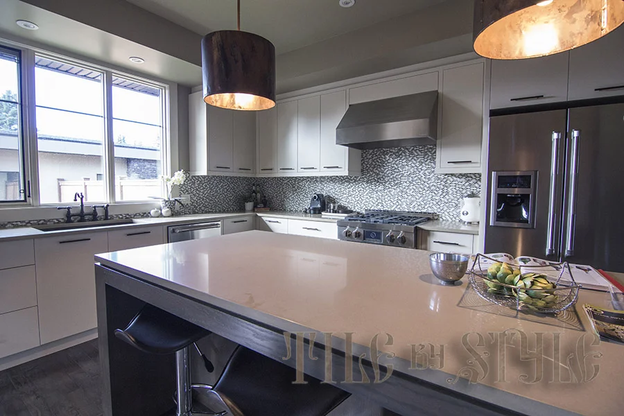423-21AVE 03035.jpg