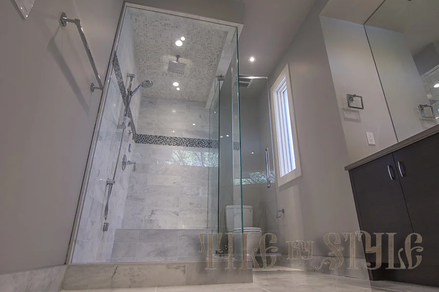 425-21AVE 10075.jpg