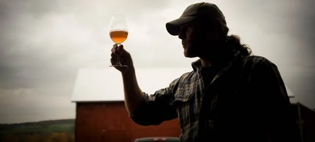 sweet cider silouette.jpg