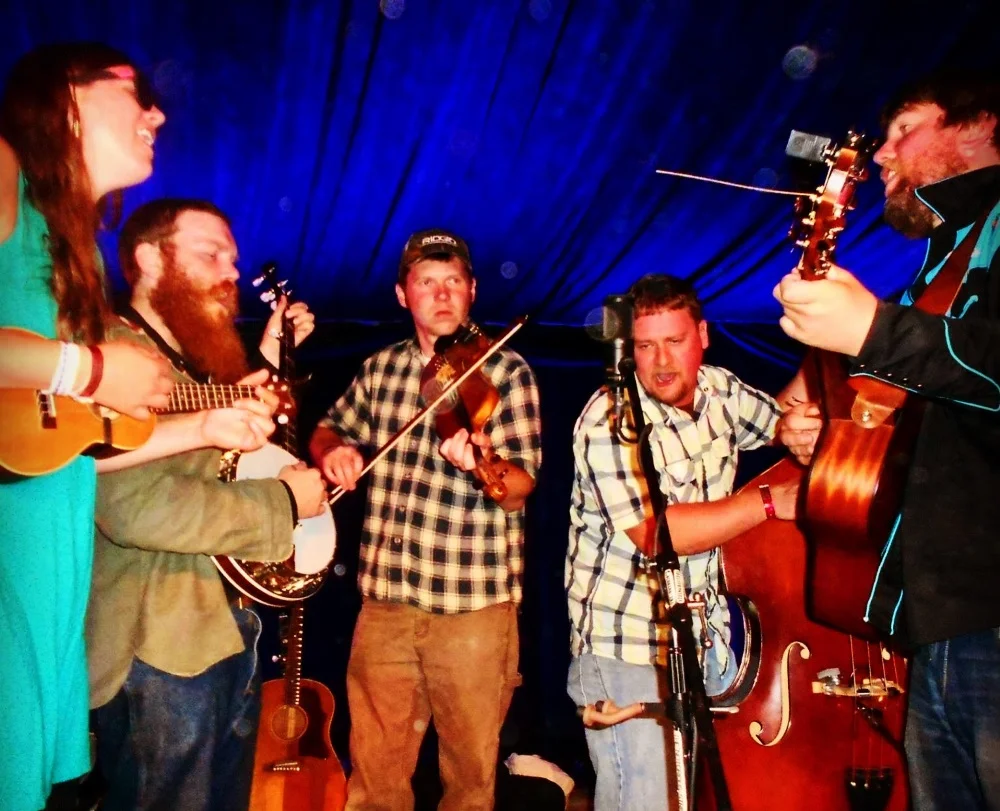 string busters.jpg