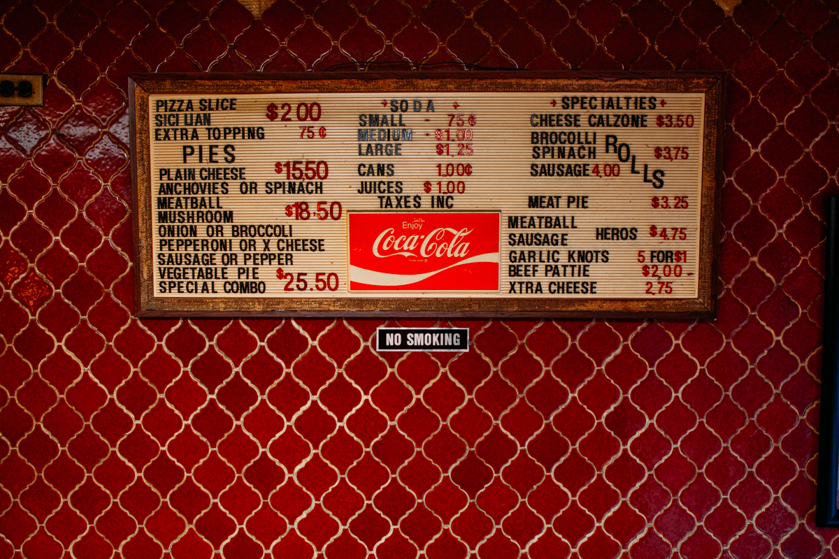 Nick-Johnson_Mr-Aesthetic_Photography_New-York-Pizza-Project_Franks-Pizza-Midtown.jpg
