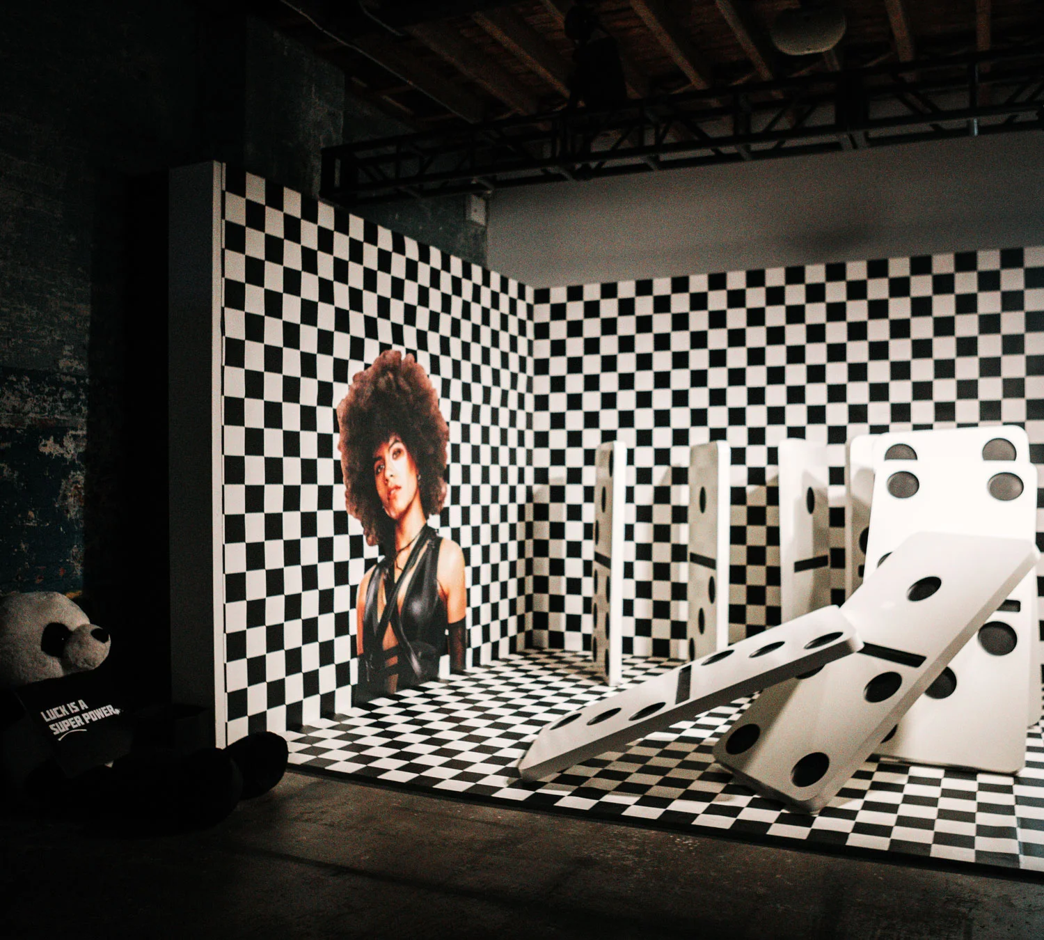 Rubik-Deadpool2-Domino-Room.jpg