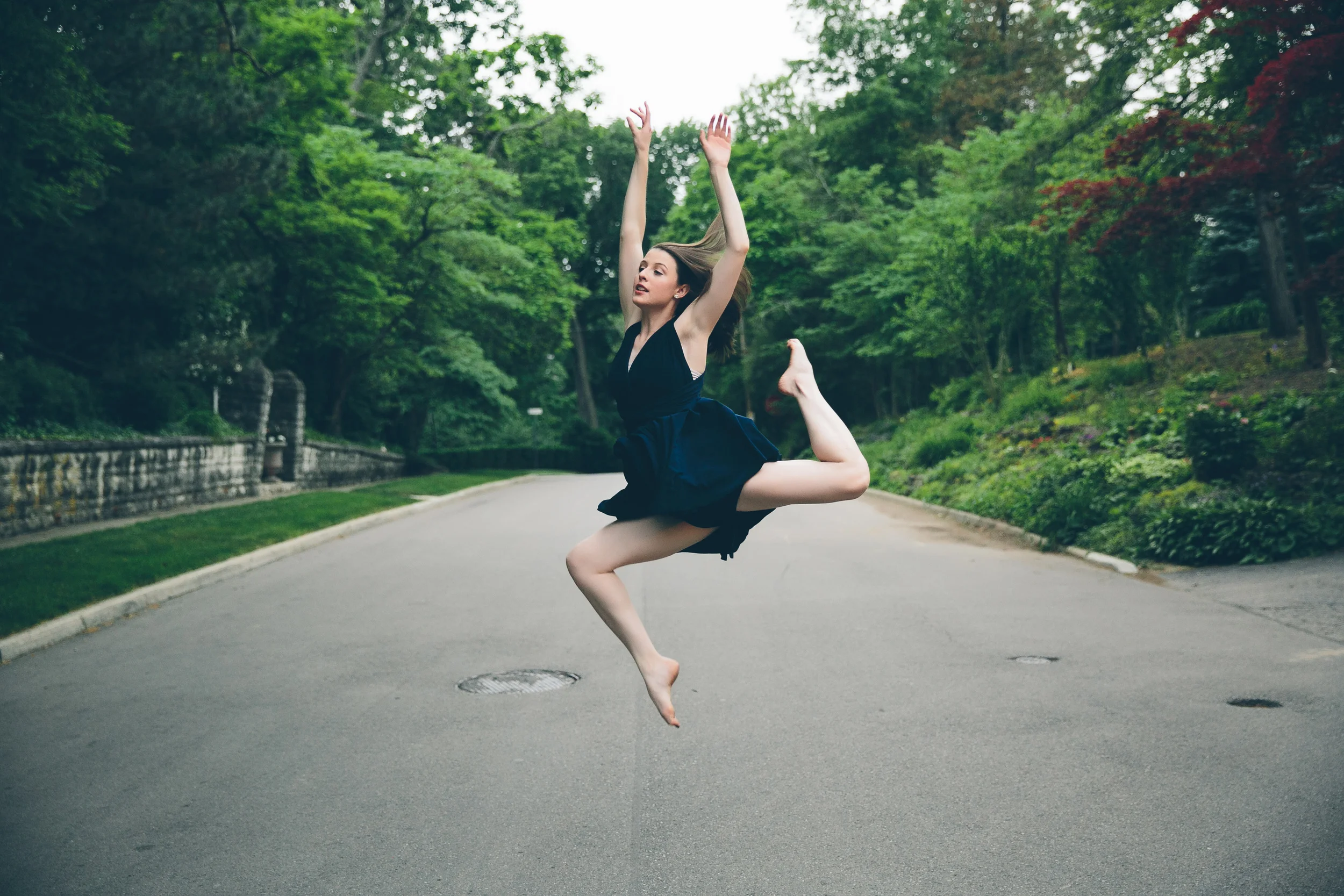 Fine Art Ballet, Dance and Modern Dance Portraits Dayton & Cincinnati OH for high school seniors, pre-professional dancers and dance studios.