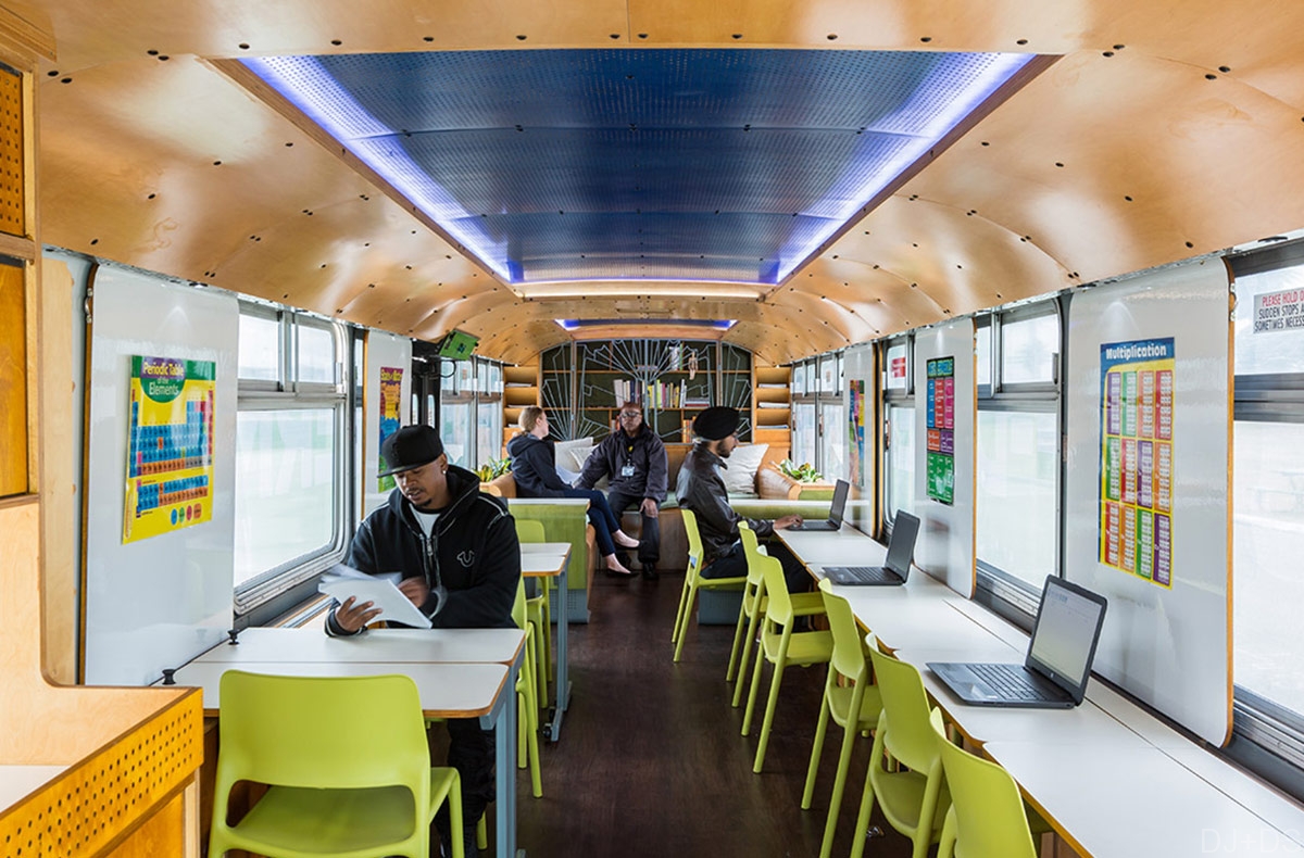 1-Five_Keys_Mobile_Classroom_Interior_2b-1.jpg