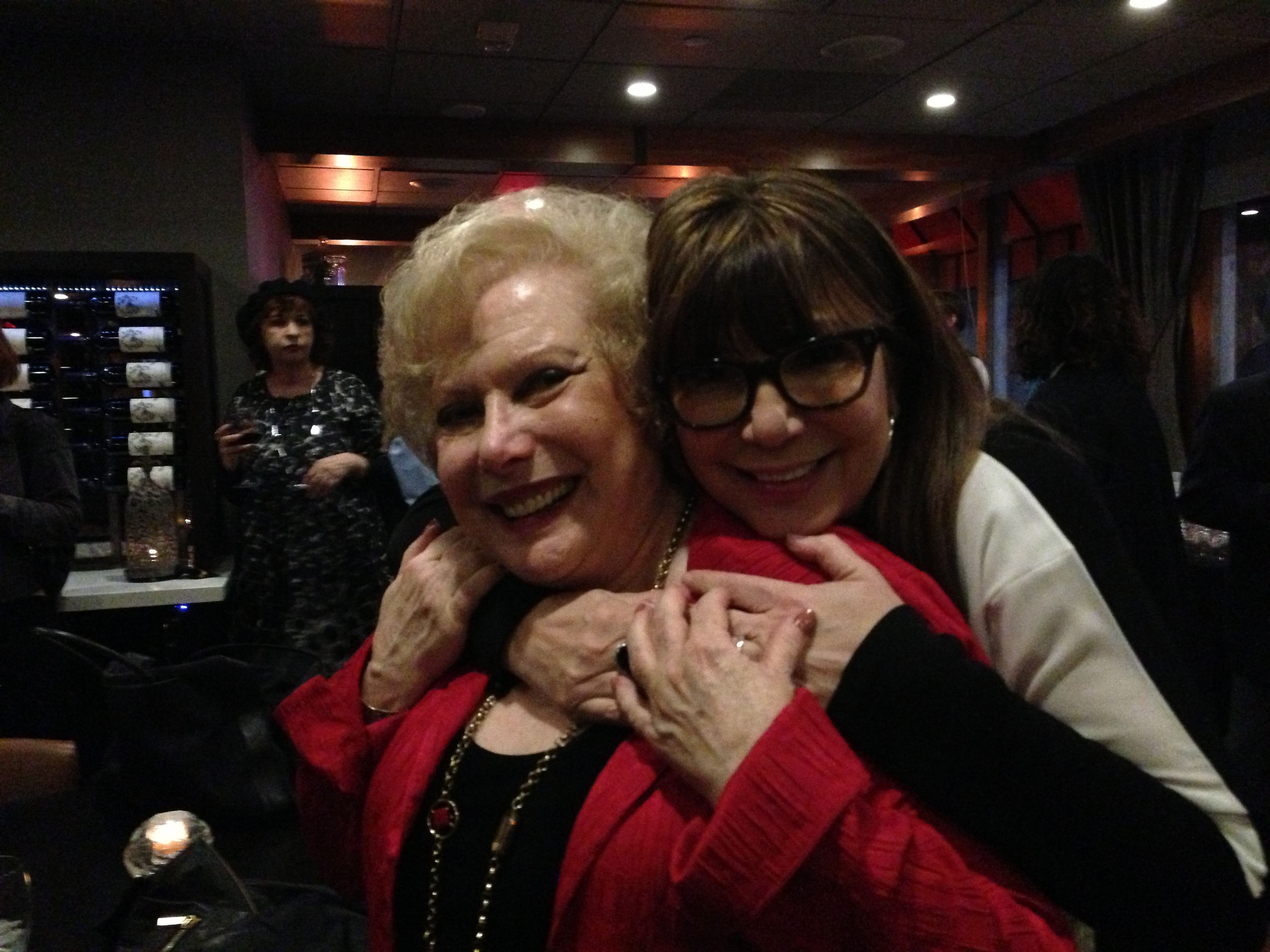 LINDA DEUTSCH