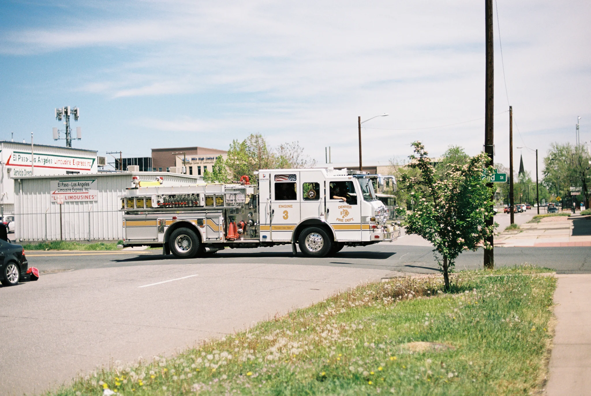 36311SRbal052304-R5-025.jpg