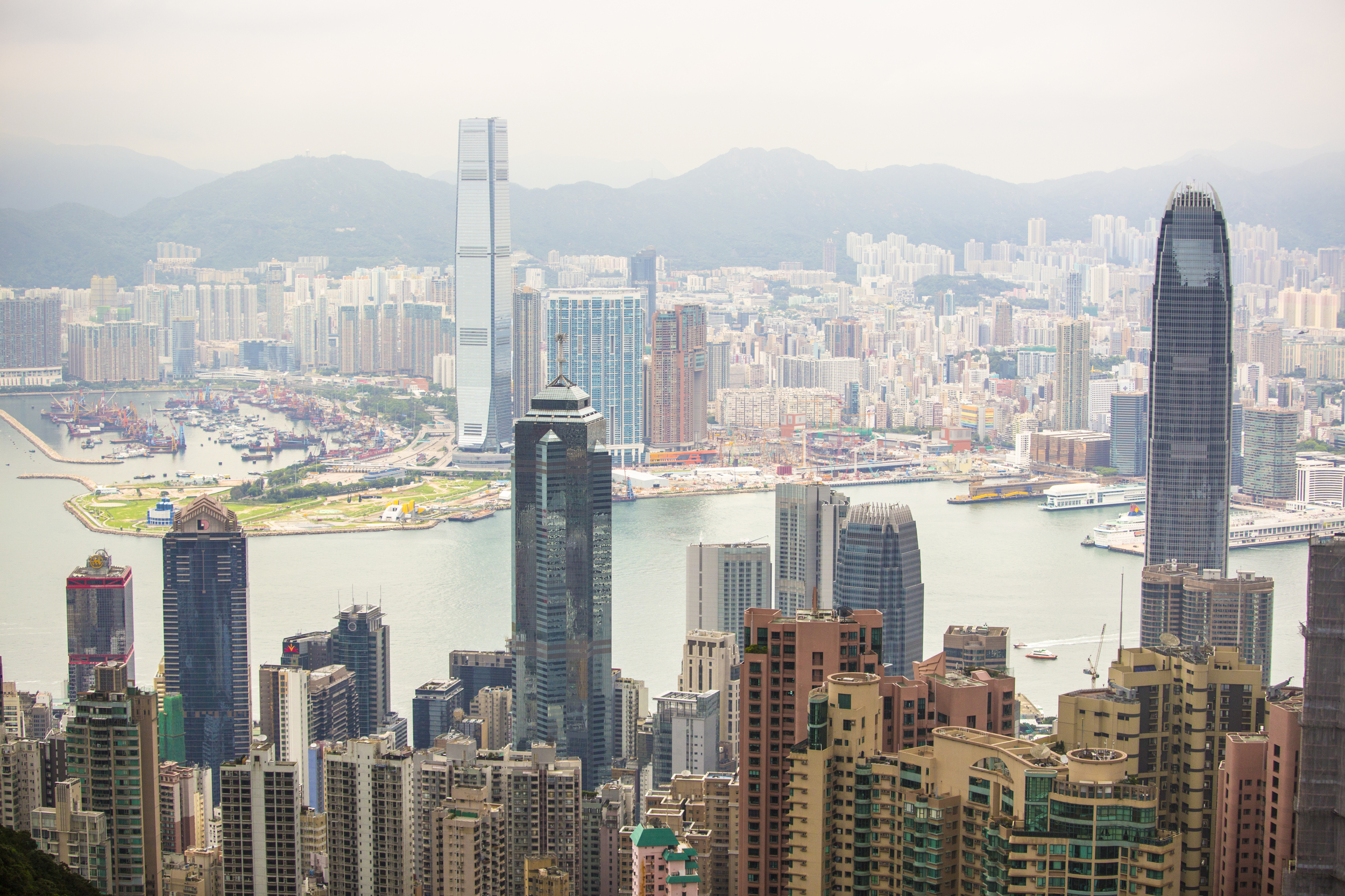 Hong Kong Skyline 2.jpg