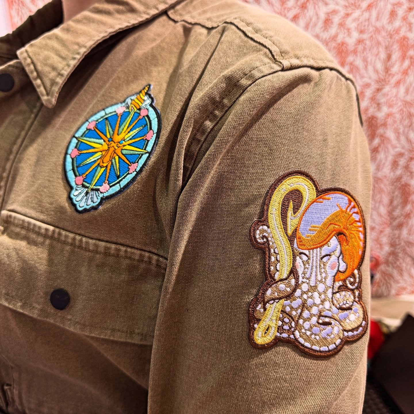 Did I mention we got patches?? 

#octopolis #octopus 🐙🦑🐡🐠🪸
#wondercon #wondercon2025
#comics #cartoon #anime #comicillustration #graphicnovel 
#selfpublishing #indiecomics #creatorownedcomics #kickstarter 
#ocean #biodiversity #coralreef #cephal