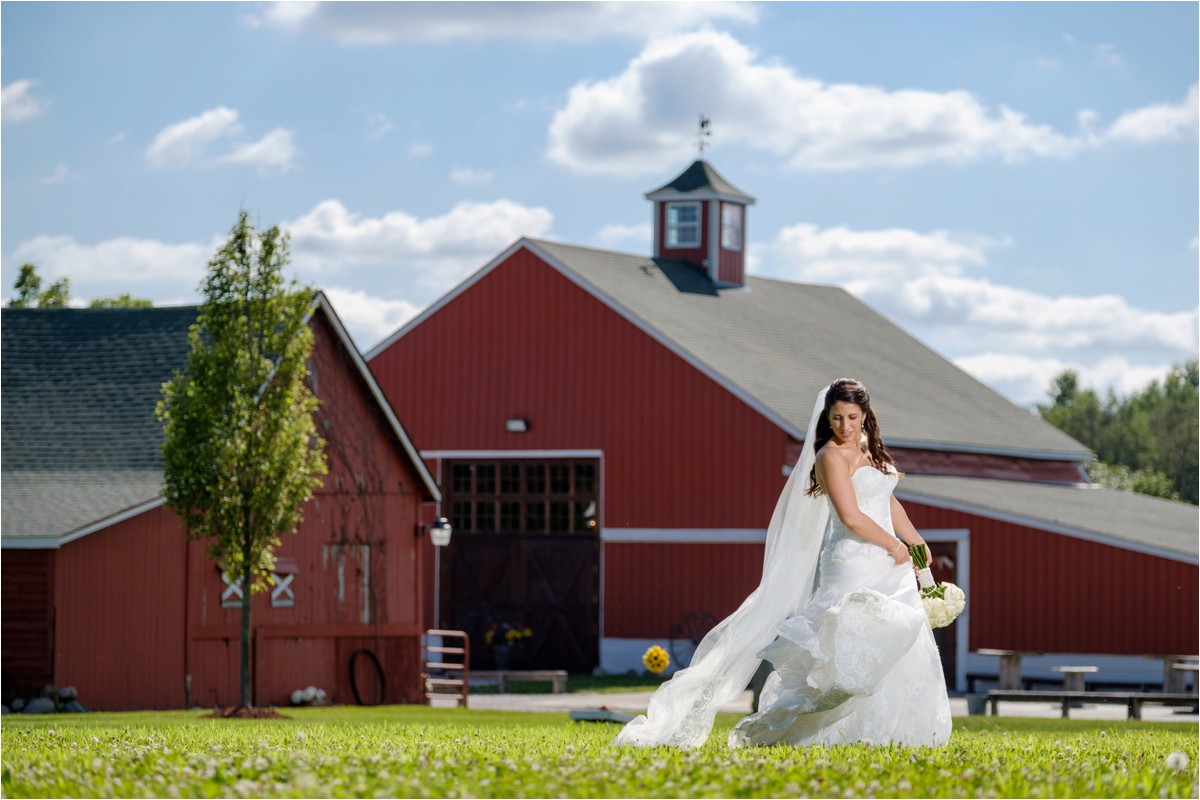 avon-wedding-barn-wedding-pictures_0012.jpg