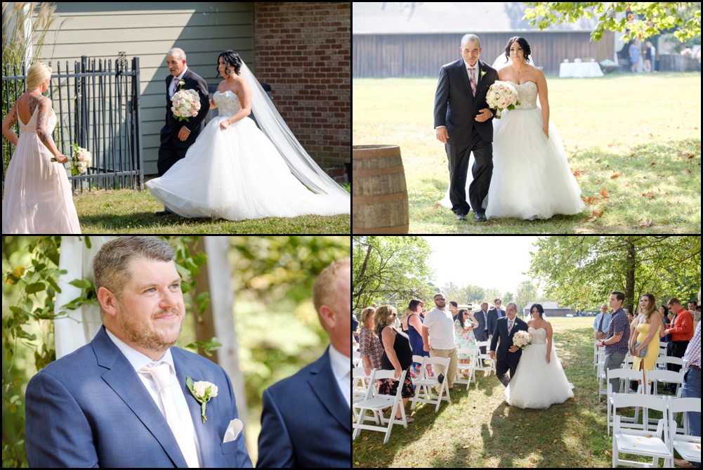 The-Barn-in-Zionsville-Wedding-Pictures_0011.jpg