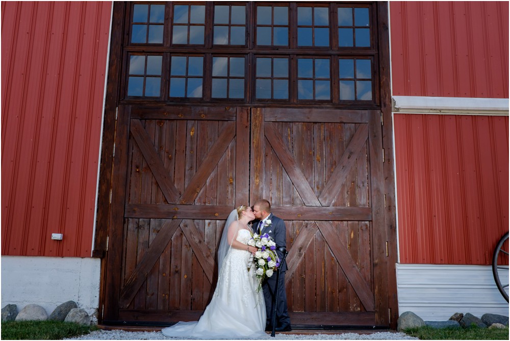 avon-wedding-barn-wedding-pictures-17.jpg