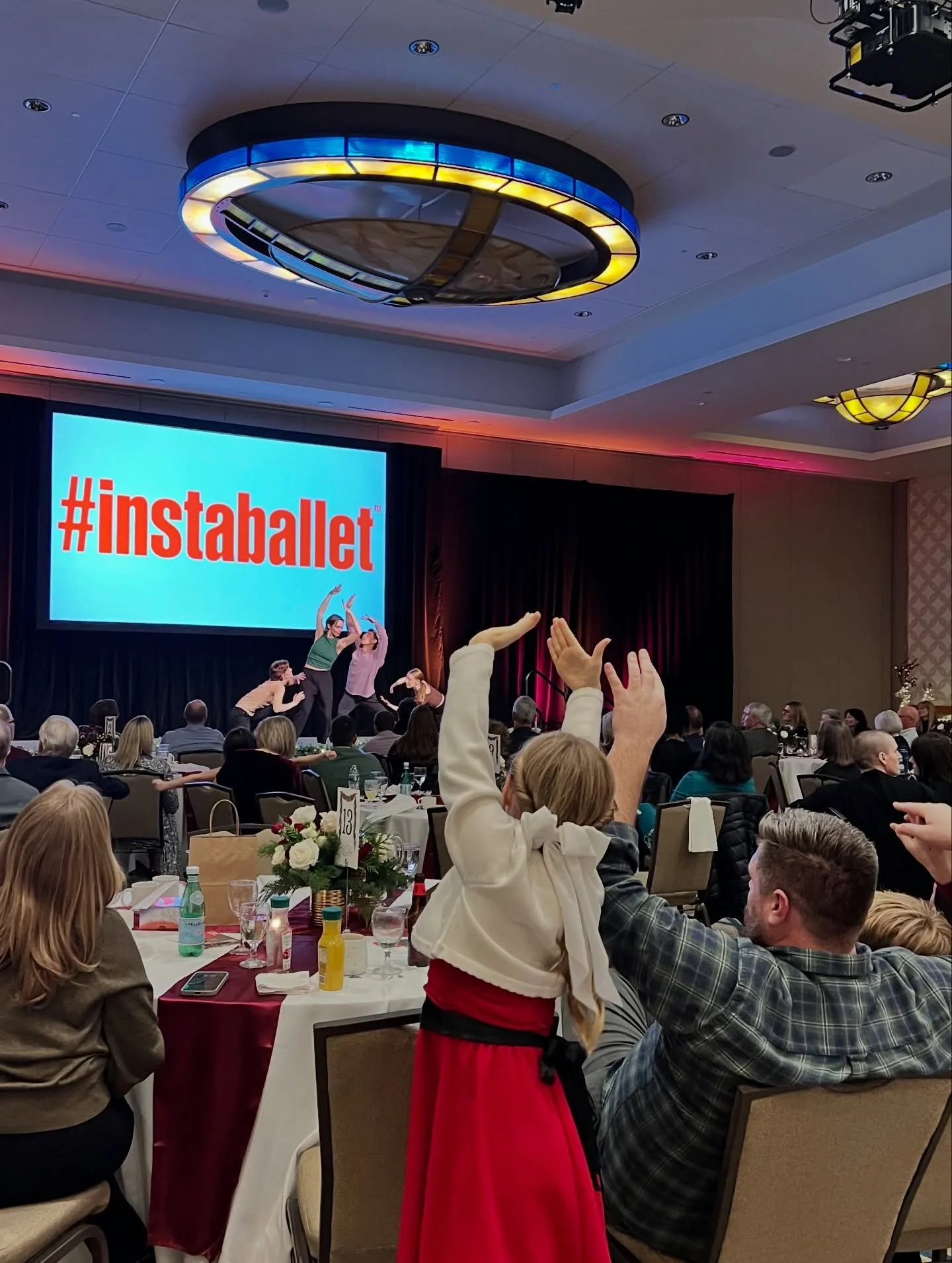 Grateful to the M.J. Murdock Charitable Trust for the warm welcome and the opportunity to #CreateTogether at their holiday dinner.✨What a meaningful and memorable evening! ✨ THANK YOU!