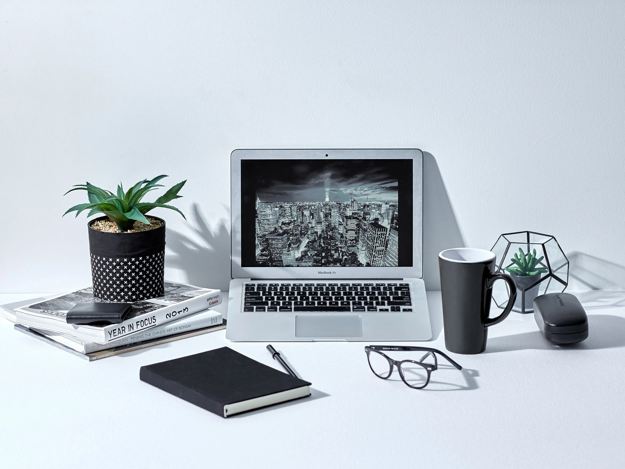 2016 SEP 09 STUDIO 1 SESSION 1_CRM FLATLAYS50829.jpg