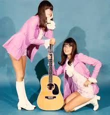 boots-booties-high-white-vinyl-hot-pants.jpeg