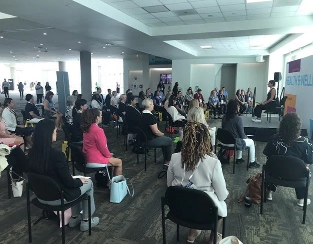 #apartmentalize2022 thank you for having us at your conference last week! 💙 It&rsquo;s a gift to work with you and support your attendees with health and wellbeing practices. 🙏🏼💙🙏🏼

@naahq #officemeetyoga #meeting #meetingplanners #conference #
