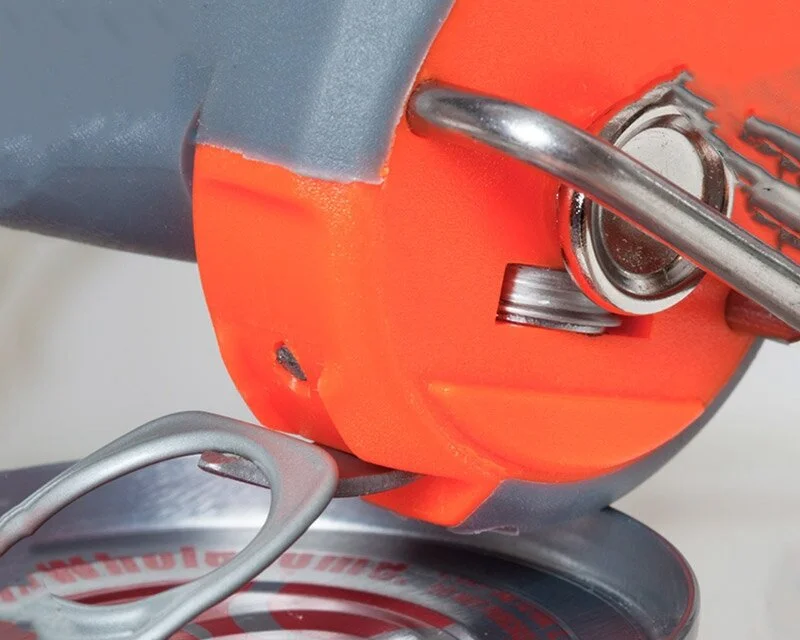 phot-Safety_Can_Opener_Detail_2.jpg