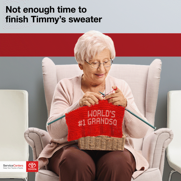 07-TOYOTA-KnittingGrandma.gif