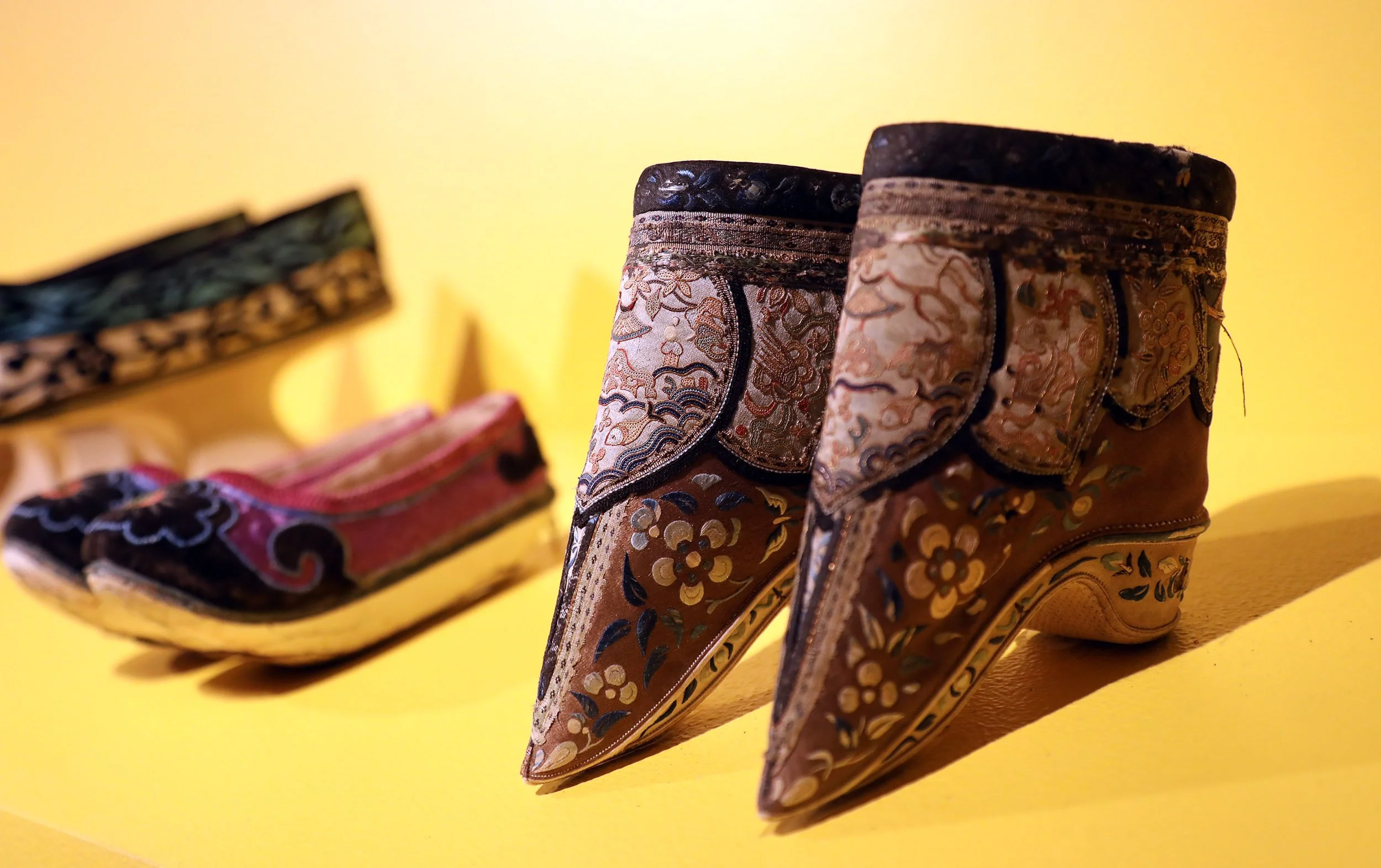 please_shoes_03S.jpg