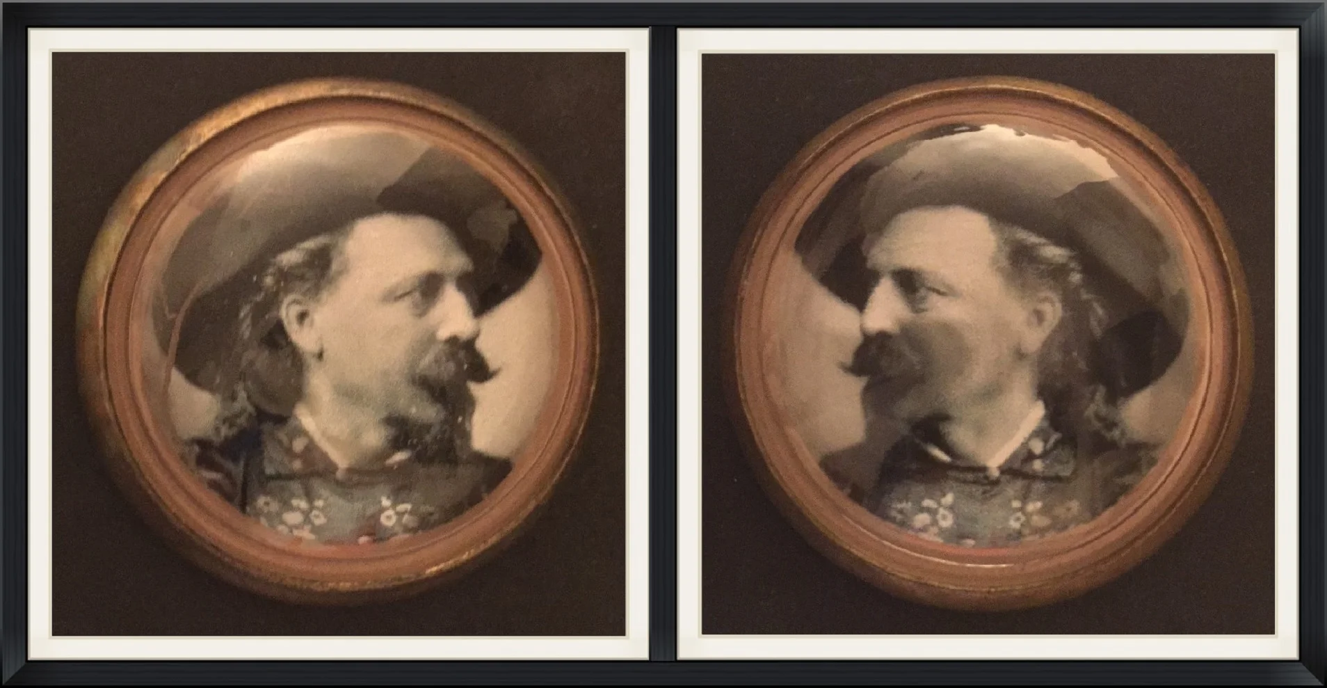 Buffalo Bill - Pair of Bridle Buttons
