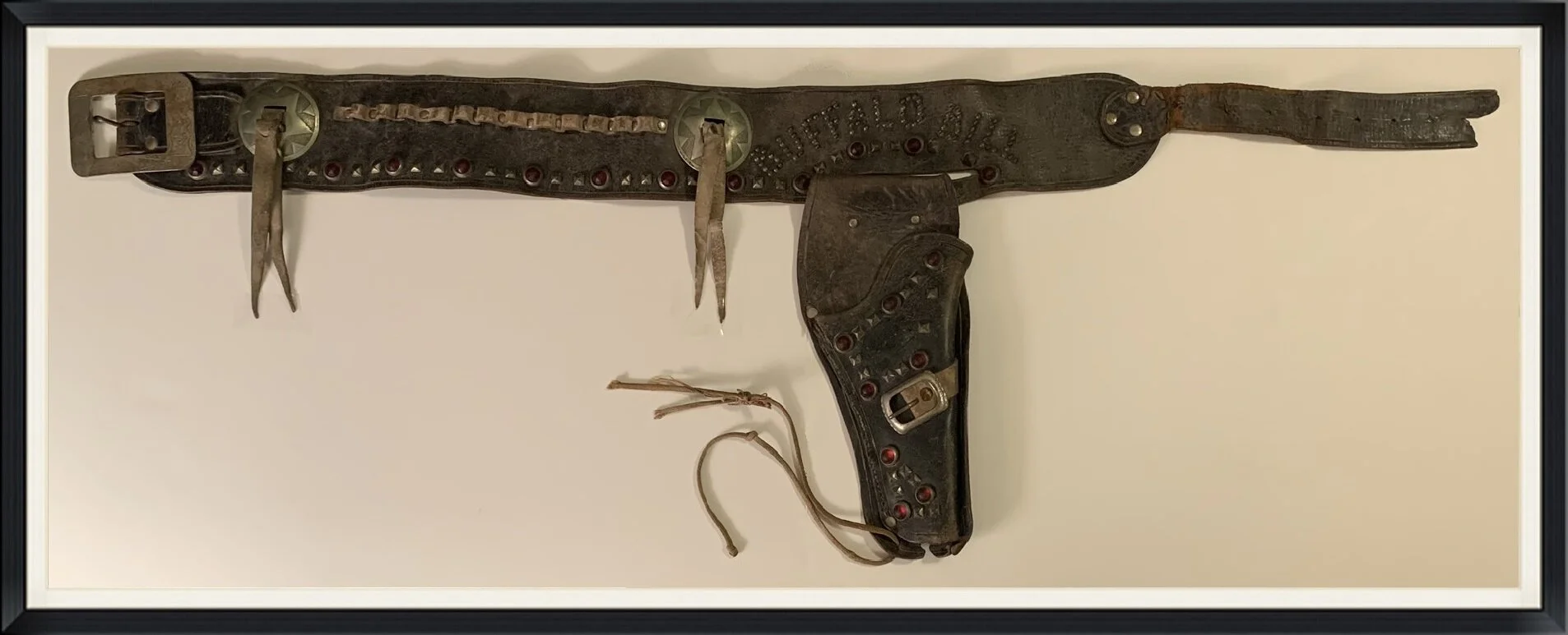 Buffalo Bill - Adjustable Toy Belt with Ammo Reserves and Gun Holster