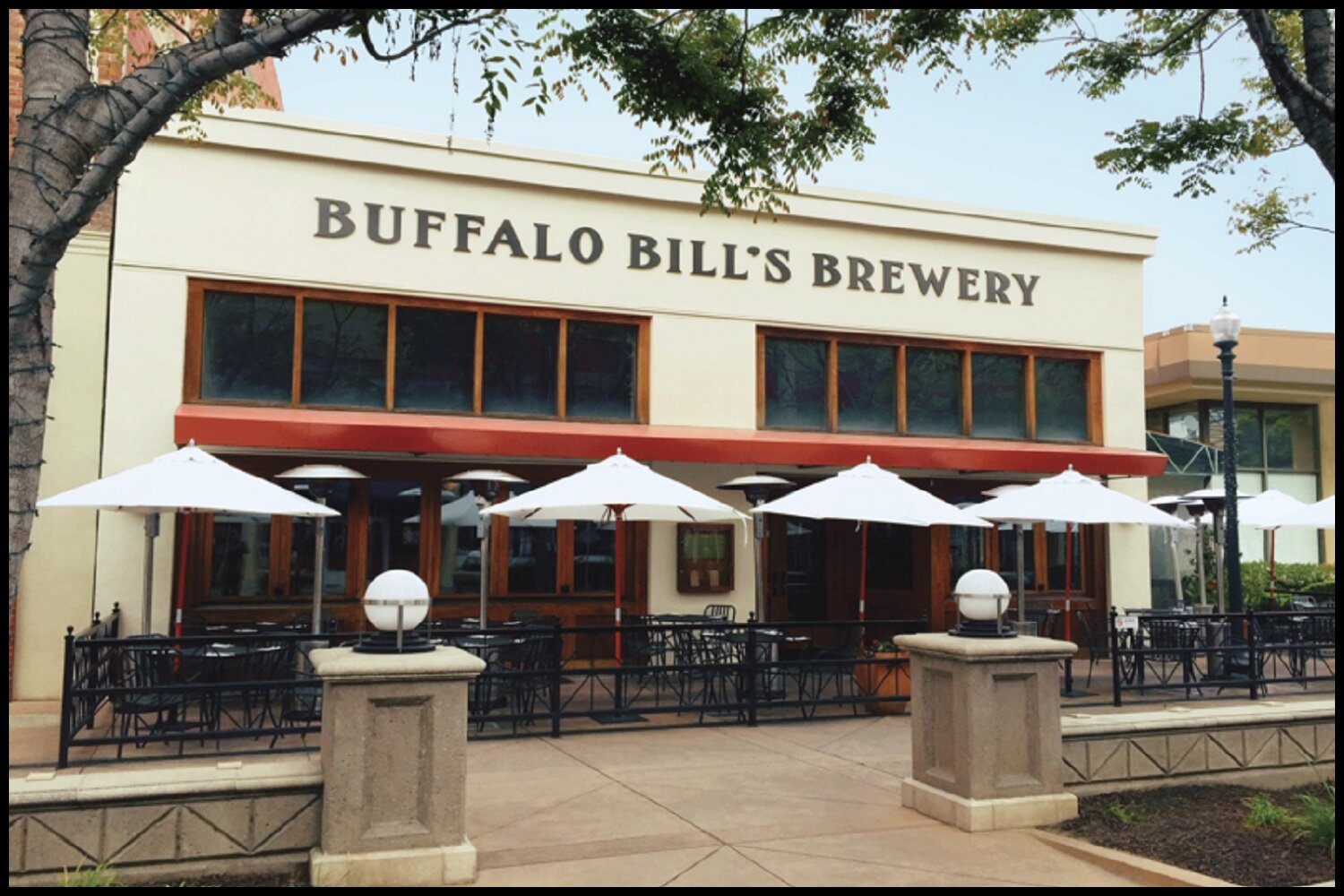 Buffalo Bill's Brewery (Hayward, CA)