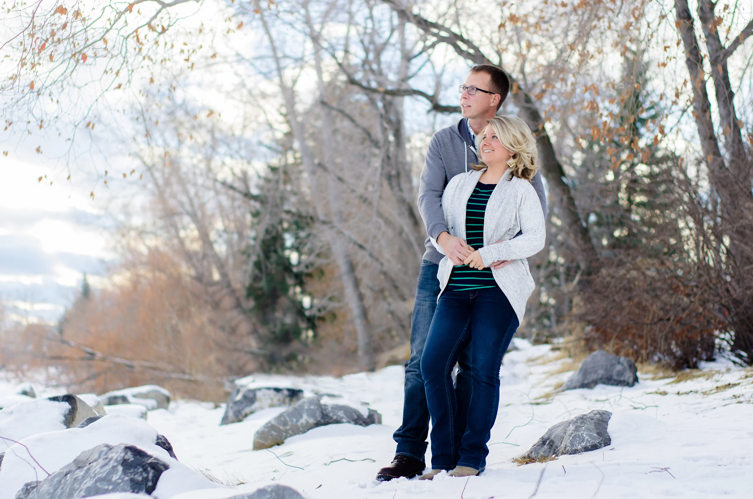 Calgary Engagement Photographer >> Let There Be Light Photography www.lettherebelightphoto.com