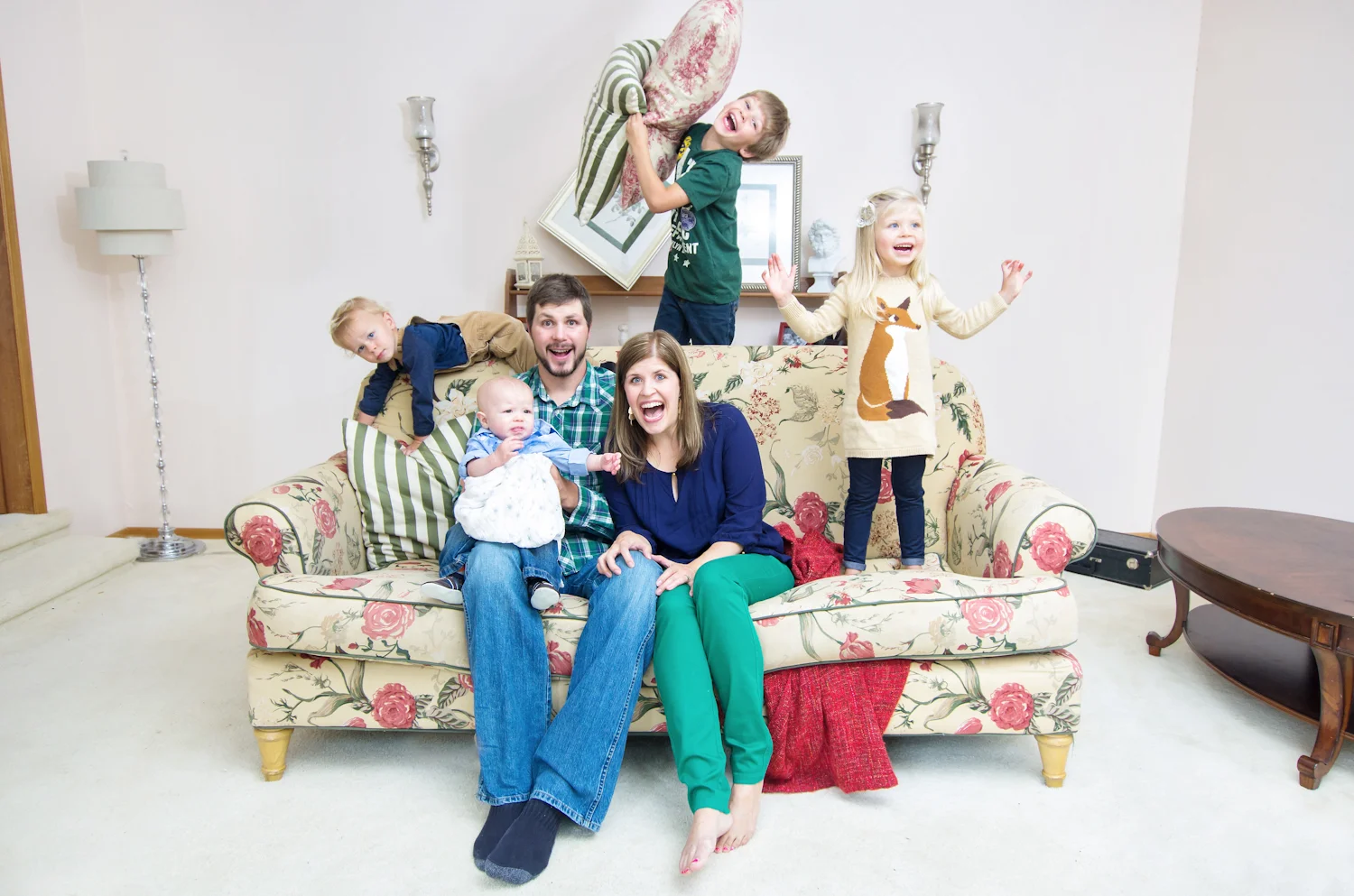 Calgary Family Photographer >> Let There Be Light Photography www.lettherebelightphoto.com