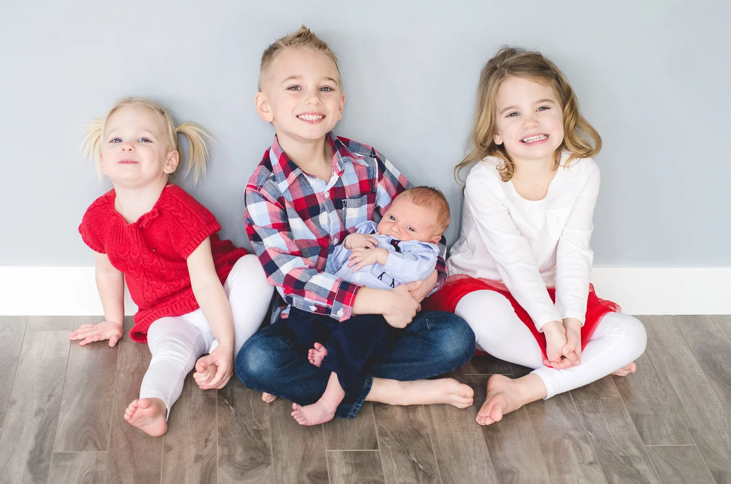 Calgary Family Photographer >> Let There Be Light Photography www.lettherebelightphoto.com