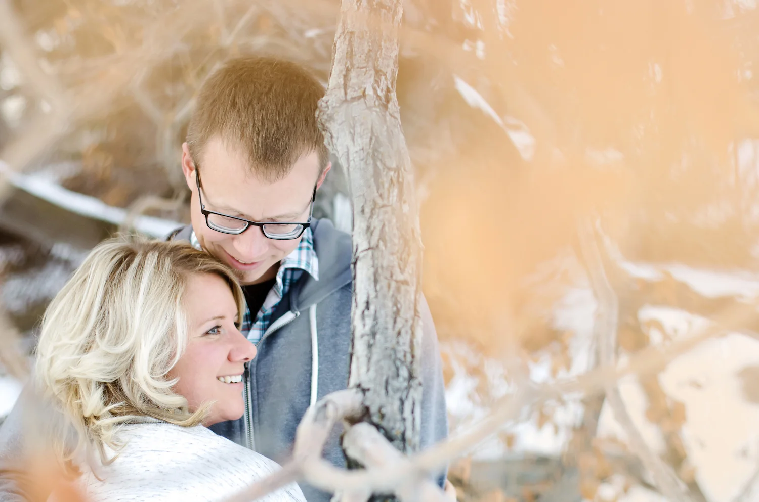 Calgary Engagement Photographer >> Let There Be Light Photography www.lettherebelightphoto.com