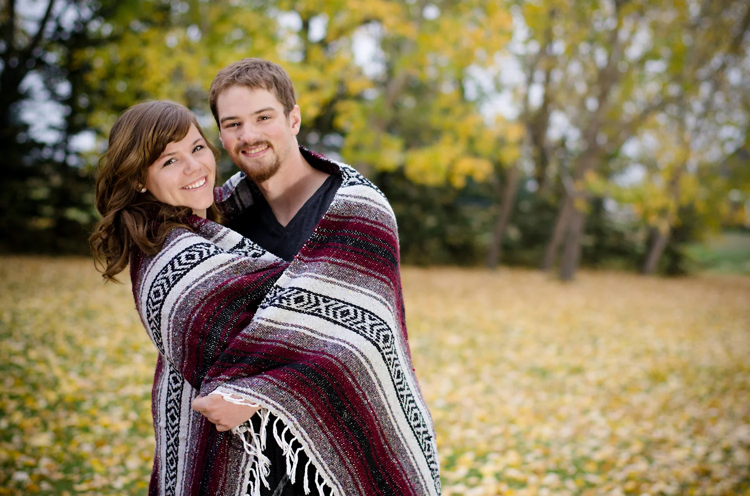 Calgary Engagement Photographer >> Let There Be Light Photography www.lettherebelightphoto.com