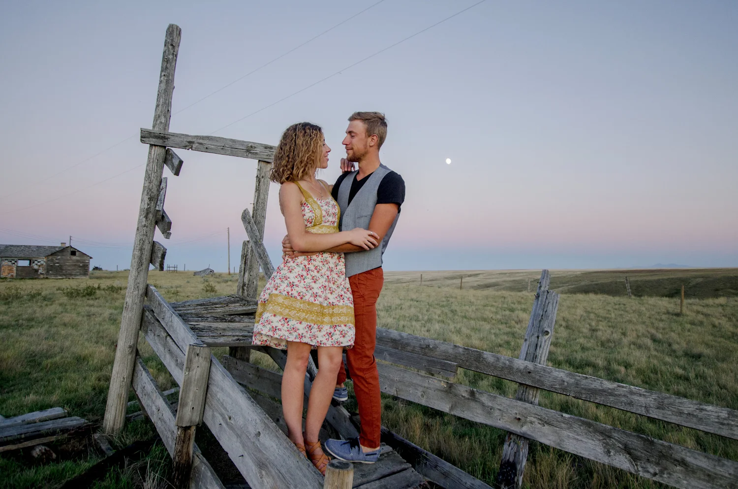 Calgary Engagement Photographer >> Let There Be Light Photography www.lettherebelightphoto.com