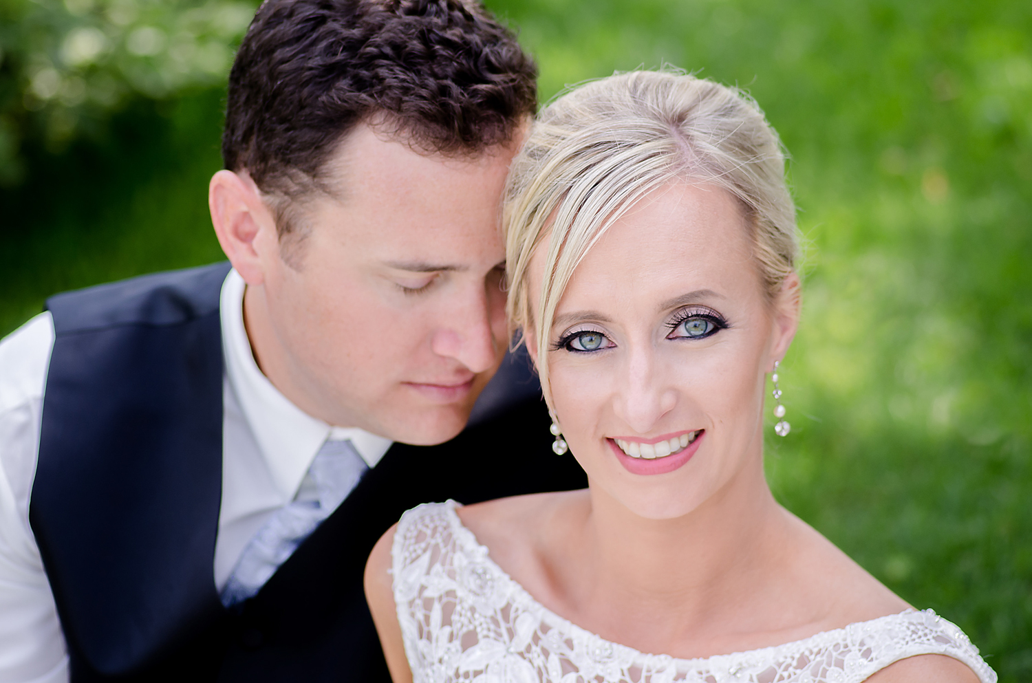 Calgary Wedding Photographer >> Let There Be Light Photography www.lettherebelightphoto.com