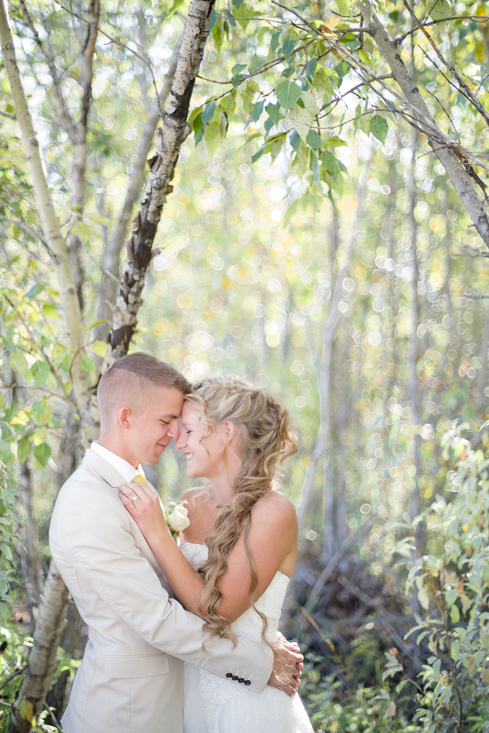 Calgary Wedding Photographer >> Let There Be Light Photography www.lettherebelightphoto.com