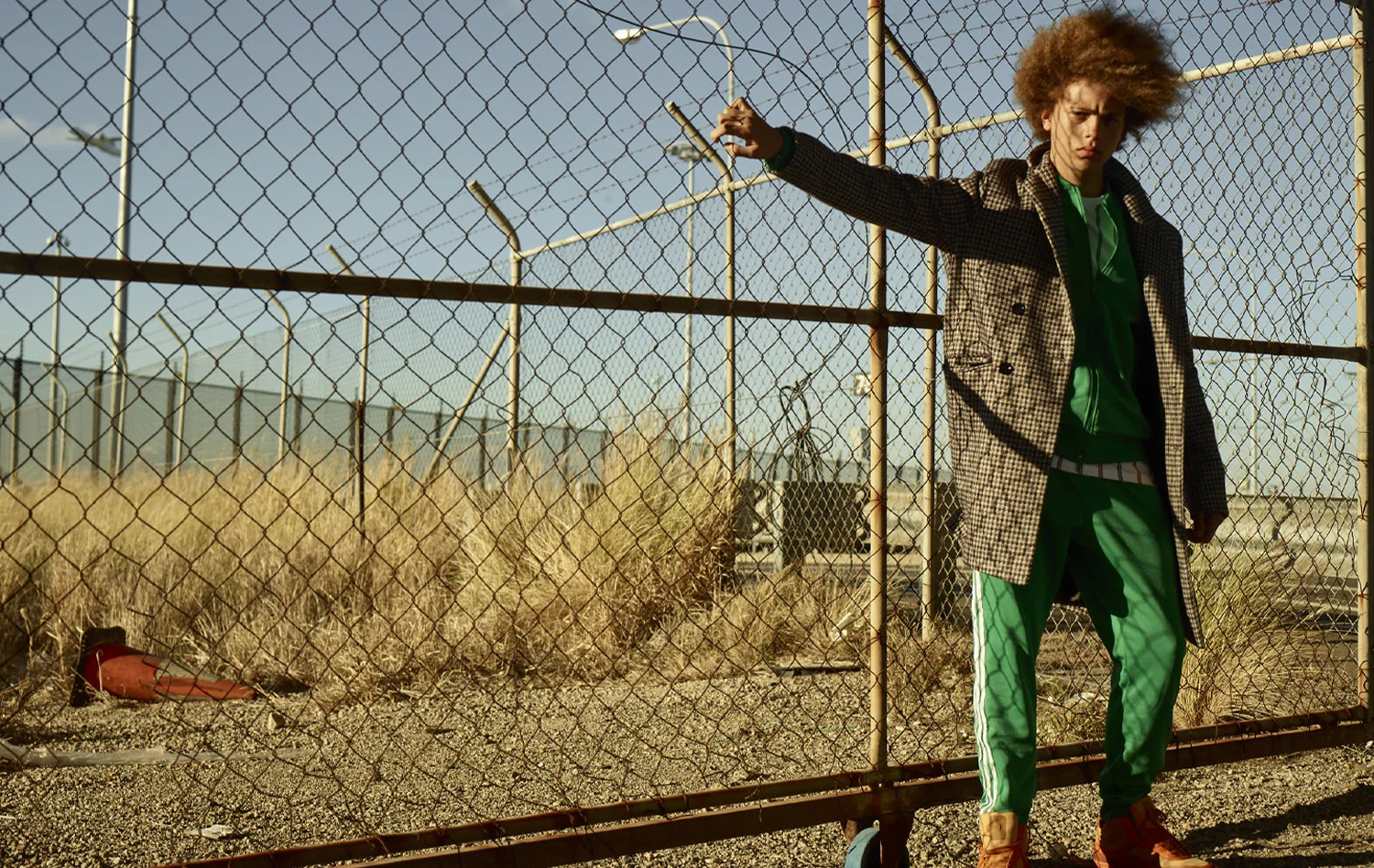 ICON Looking For Cover 09.jpg