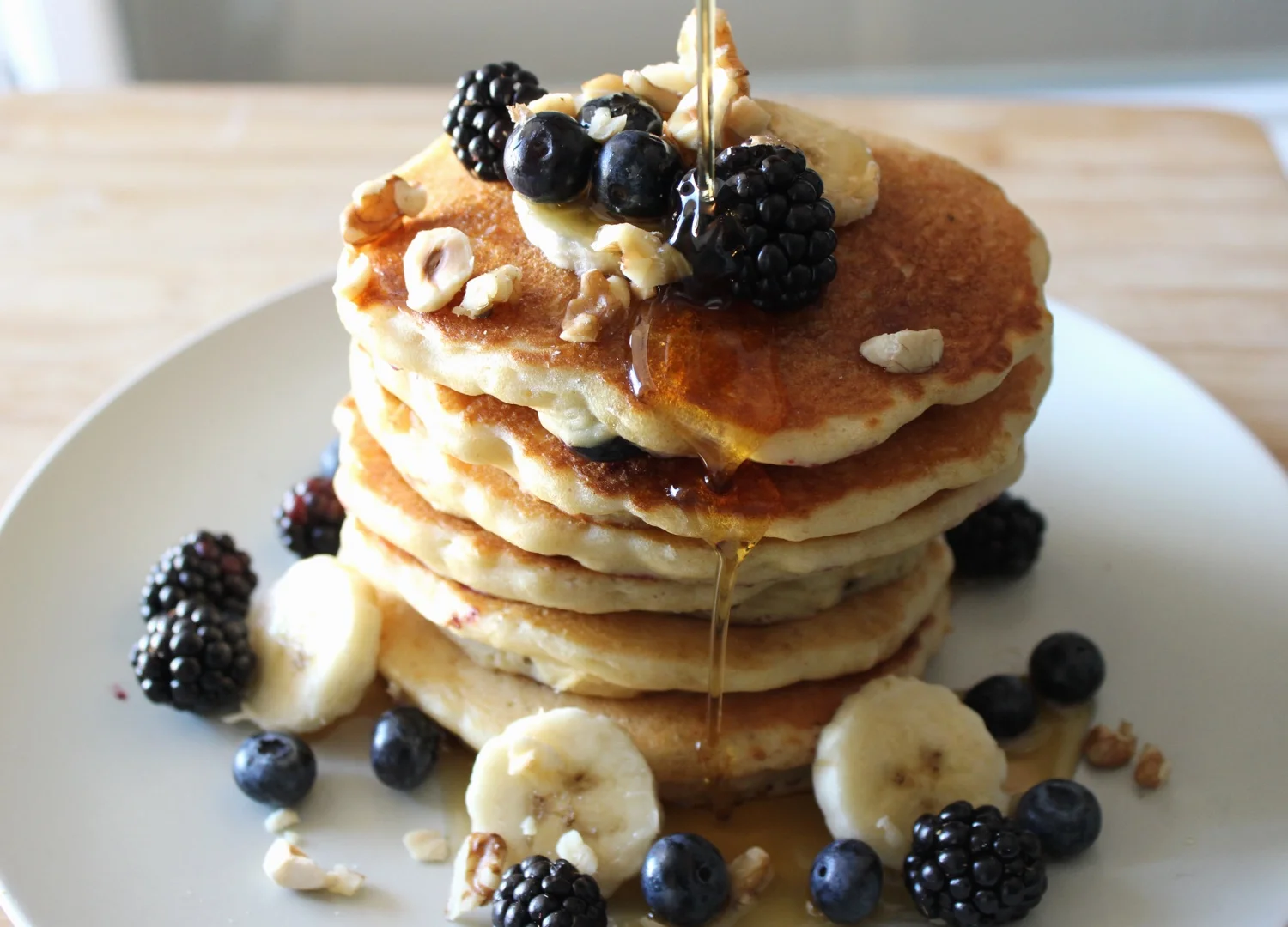 vegan_blueberry_pancakes.jpg