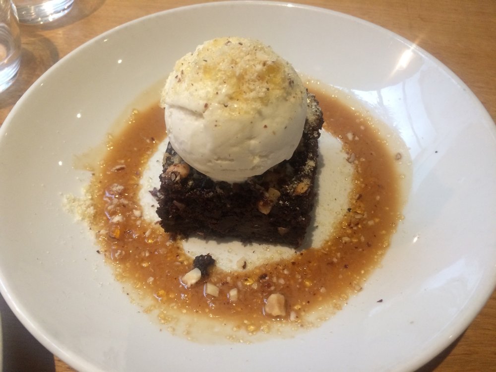 vegan_london_top_vegan_restaurants_vegan_food_in_london_mildreds_soho_vegan_salted_caramel_brownie.jpg