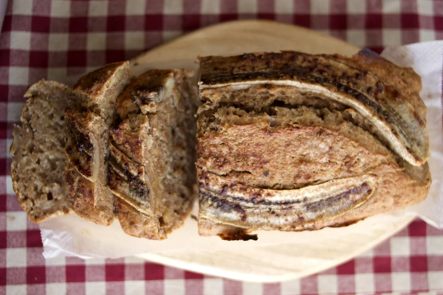 Quick and easy vegan banana bread recipe by Brownble