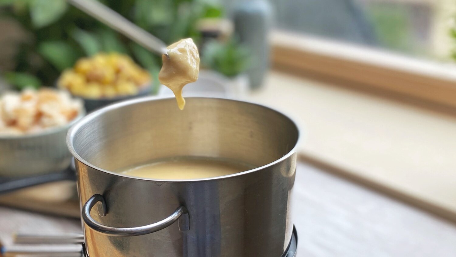 Vegan cheese fondue | Learn to make artisanal vegan cheese at home